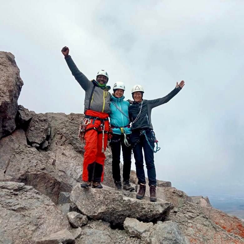 climbing with tourists mount kenya